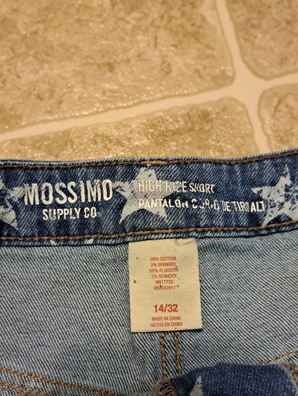 Mossimo Supply Co. Star Print Distressed Denim Shorts - Blue & White. Size 14/32 - Picture 7 of 11
